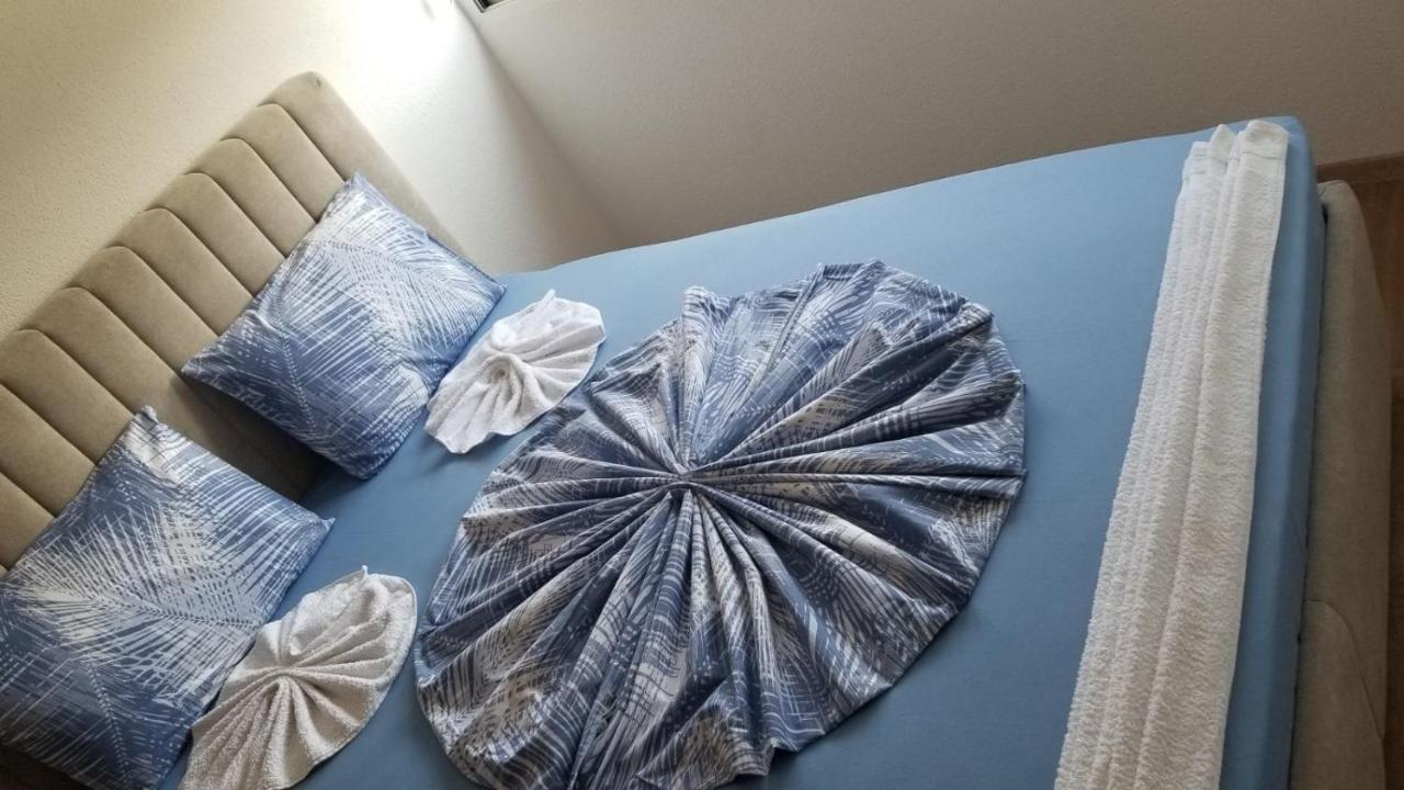 Renta Stan Apartman Odmor Podgorica Kültér fotó